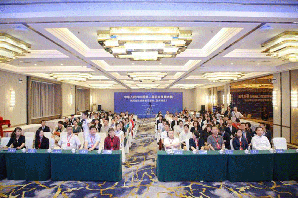 1688458005110912.gif 02.gif