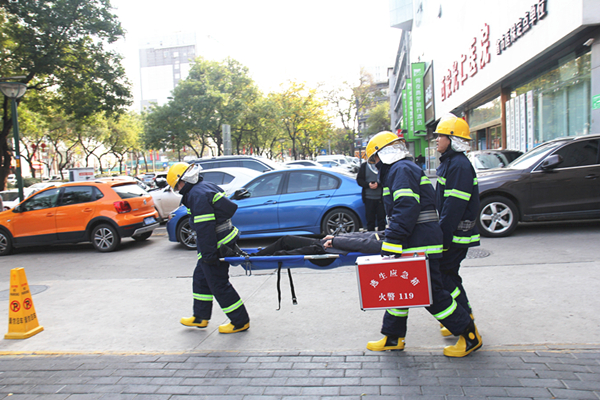 07cccc.jpg 07cccc.jpg