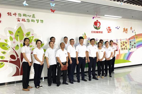 图片3c_副本.jpg 图片3c_副本.jpg